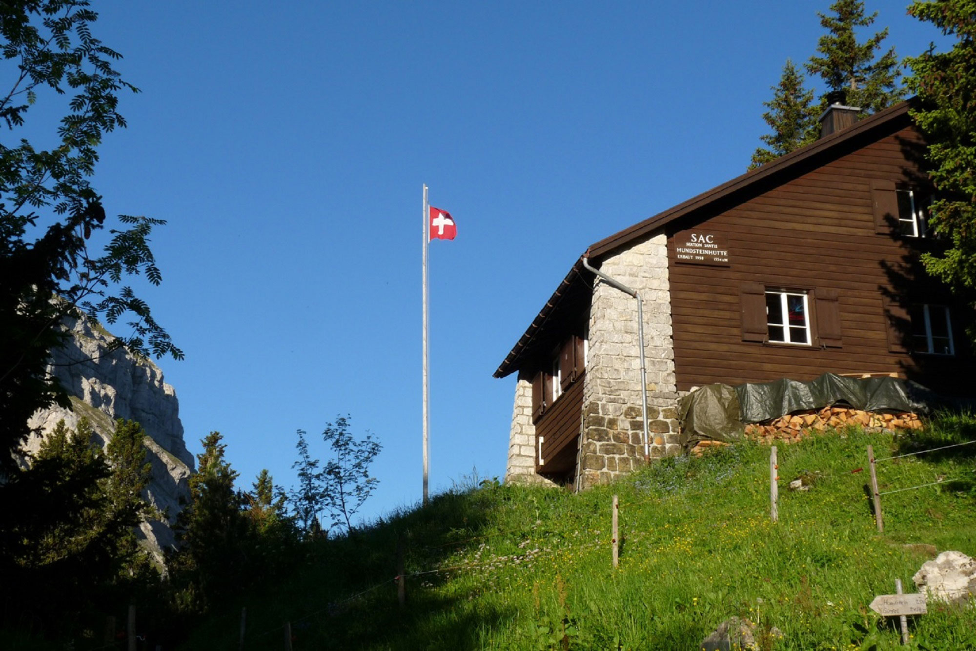 Hundsteinh�tte